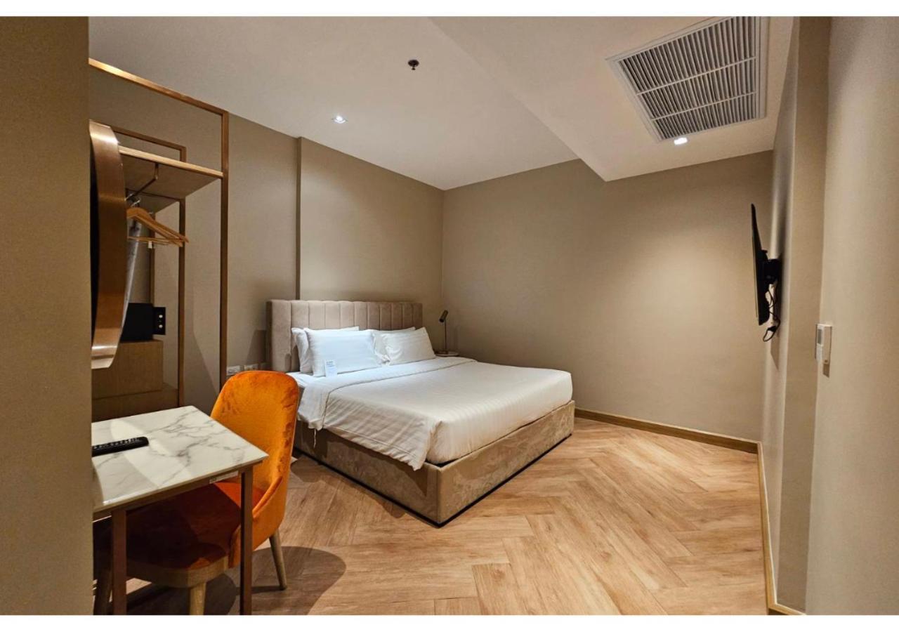 Away Bangkok Riverside Kene Экстерьер фото